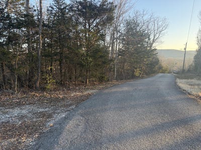 /international/us/200-upchurch-drive-monticello-ky-110107507655/