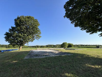 /international/us/833-farker-road-chateaugay-ny-110096120176/