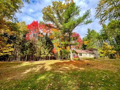 /international/us/674-n-michigan-avenue-wellston-mi-110107209513/