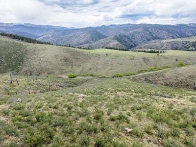 /international/us/208-little-bald-mountain-ct-livermore-co-110108362864/