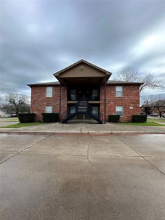 /international/us/1108-williams-avenue-cleburne-tx-110108547038/