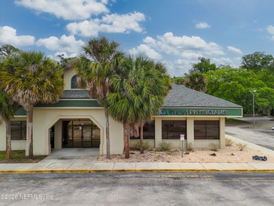 /international/us/859-park-avenue-orange-park-fl-110108148359/