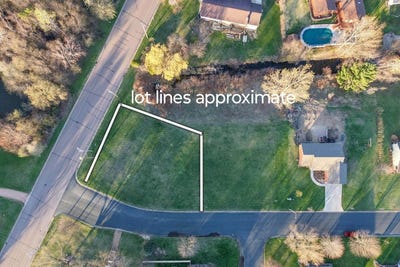 /international/us/lot-30-westport-drive-port-edwards-wi-110107554862/