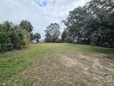 /international/us/116-andrea-drive-tybee-island-ga-110105875103/