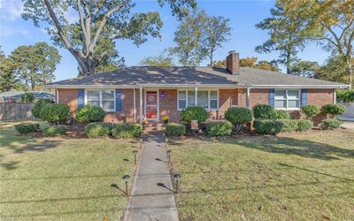 /international/us/4904-briarwood-lane-portsmouth-va-110120626539/
