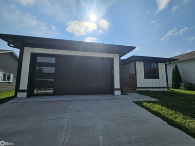 /international/us/1550-edgewood-drive-carroll-ia-110100897640/