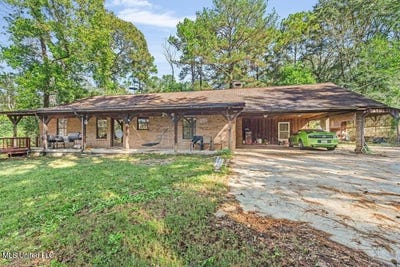 /international/us/542-southgate-road-hattiesburg-ms-110103774023/