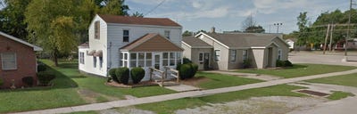 /international/us/317-e-south-street-duquoin-il-110107073111/