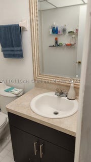 /international/us/7925-colony-cir-s-tamarac-fl-110092786485/