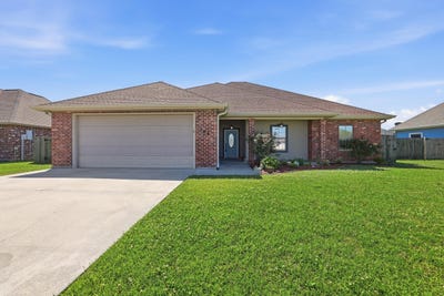 /international/us/504-sugar-plum-street-houma-la-110107077980/