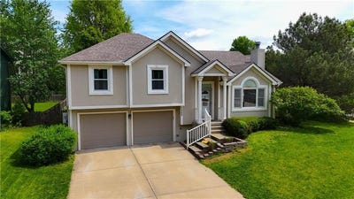 /international/us/7305-n-richmond-avenue-kansas-city-mo-110107726559/