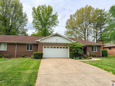 /international/us/1517-gleneagles-paducah-ky-110107397504/
