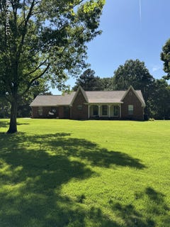 /international/us/5205-marthavale-cove-southaven-ms-110108399070/