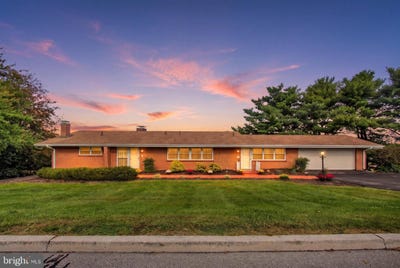 /international/us/41-hillcrest-drive-hanover-pa-110120497651/