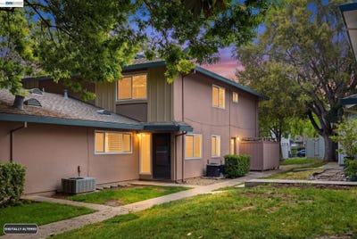 /international/us/8185-arroyo-dr-pleasanton-ca-110107315858/