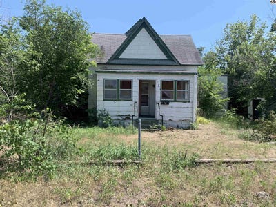 /international/us/813-e-avenue-c-hutchinson-ks-110100808098/