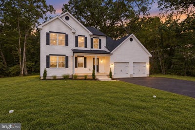 /international/us/930-aura-road-monroeville-nj-110110239518/