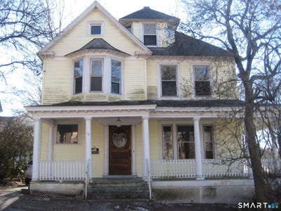 /international/us/14-sturtevant-avenue-norwich-ct-110106058127/