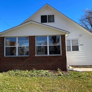 /international/us/22644-logue-avenue-warren-mi-110090957369/