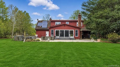 /international/us/120-promenade-drive-aquebogue-ny-110107460235/