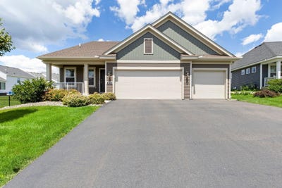 /international/us/1431-139th-street-e-rosemount-mn-110109144277/