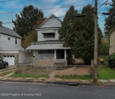 /international/us/118-allen-street-dunmore-pa-110108827883/