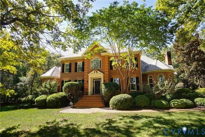 /international/us/2621-glenalmond-court-powhatan-va-110120590814/