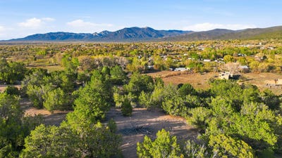/international/us/tatanka-trail-4-acres-ranchos-de-taos-nm-110107209397/