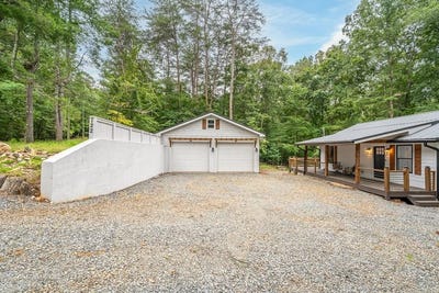 /international/us/122-acadia-drive-ellijay-ga-110108491432/
