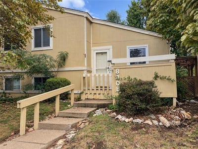 /international/us/8408-lane-place-raytown-mo-110120059706/