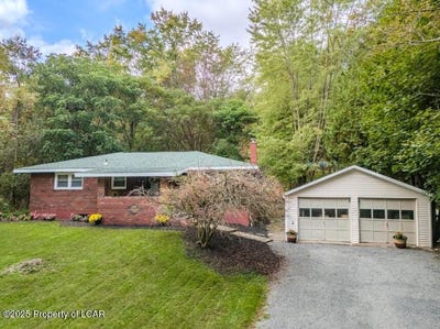 /international/us/325-college-avenue-factoryville-pa-110101010645/?lang=zh-tw