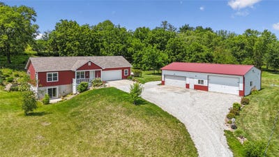 /international/us/13537-tripoli-street-indianola-ia-110100803517/