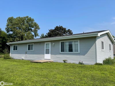 /international/us/105-broad-street-grinnell-ia-110101302219/?lang=en