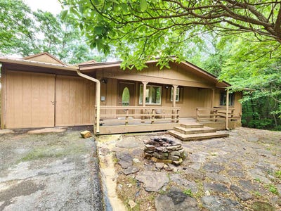 /international/us/211-burnt-rock-falls-road-fairfield-bay-ar-110099872008/