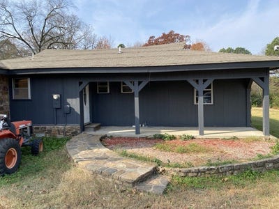 /international/us/208-lake-street-ola-ar-110105238063/