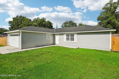 /international/us/504-joan-street-macclenny-fl-110100942669/