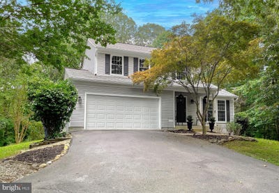 /international/us/16415-triple-crown-court-hughesville-md-110100579182/?lang=en