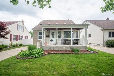 /international/us/2252-tyler-avenue-berkley-mi-110108738008/