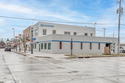 /international/us/831-michigan-avenue-sheboygan-wi-110107194639/