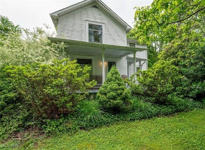 /international/us/7807-w-lincoln-street-ne-masury-oh-110100270698/