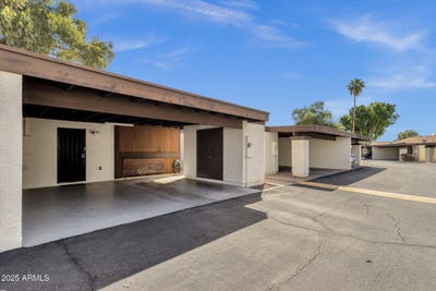 /international/us/4549-w-mclellan-road-glendale-az-110099246458/