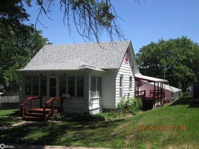 /international/us/1006-1008-elm-street-atlantic-ia-110108799908/