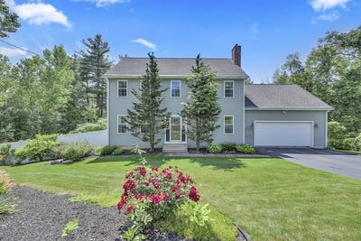 /international/us/42-mcgregory-rd-sturbridge-ma-110100399611/