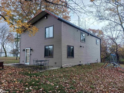 /international/us/13968-120th-ottumwa-ia-110095552386/