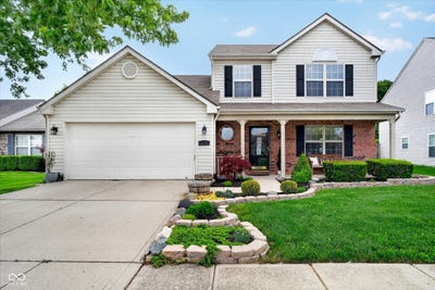 /international/us/11711-sand-creek-boulevard-fishers-in-110107873612/