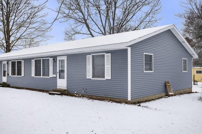 /international/us/143-floral-avenue-plainwell-mi-110106916656/