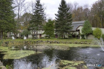 /international/us/38-strawberry-ridge-warren-ct-110106095621/