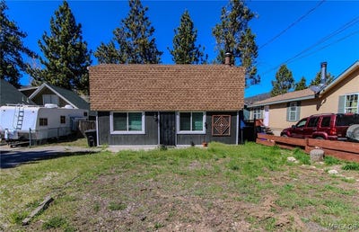 /international/us/913-w-aeroplane-boulevard-big-bear-city-ca-110107654363/