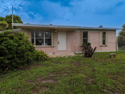 /international/us/1315-7th-street-west-palm-beach-fl-110094579209/