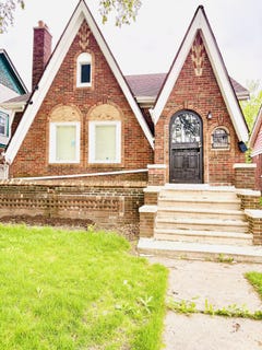 /international/us/5791-somerset-avenue-detroit-mi-110108022631/